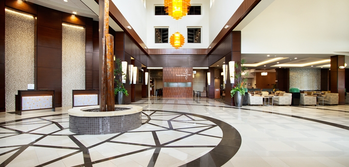 Imagen general del Hotel Embassy Suites by Hilton Fayetteville Fort Liberty. Foto 4