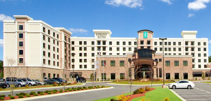 Imagen general del Hotel Embassy Suites by Hilton Fayetteville Fort Liberty. Foto 13