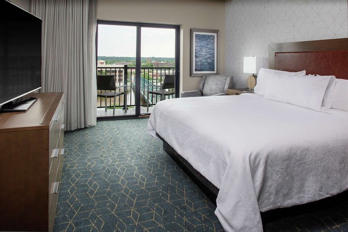 Imagen de la habitación del Hotel Embassy Suites by Hilton Grand Rapids Downtown,MI. Foto 7