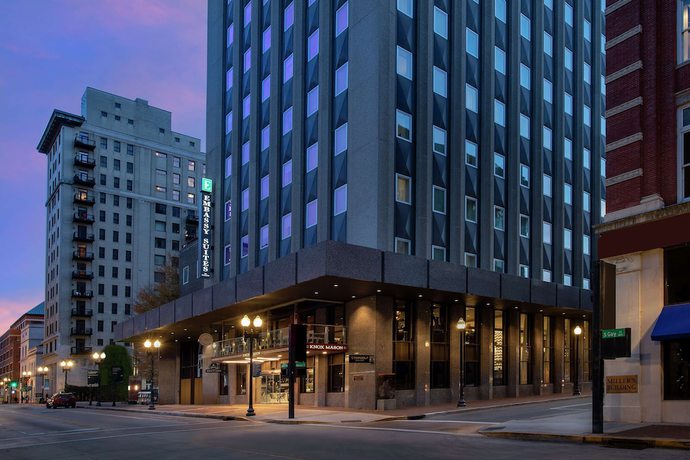 Imagen general del Hotel Embassy Suites by Hilton Knoxville Downtown. Foto 1