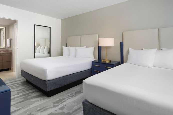 Imagen de la habitación del Hotel Embassy Suites by Hilton Myrtle Beach Oceanfront Resort. Foto 5