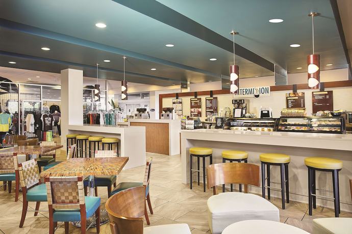 Imagen del bar/restaurante del Hotel Embassy Suites by Hilton Myrtle Beach Oceanfront Resort. Foto 2
