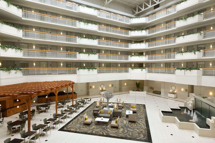 Imagen de los interiores del Hotel Embassy Suites by Hilton Newark Wilmington South. Foto 14