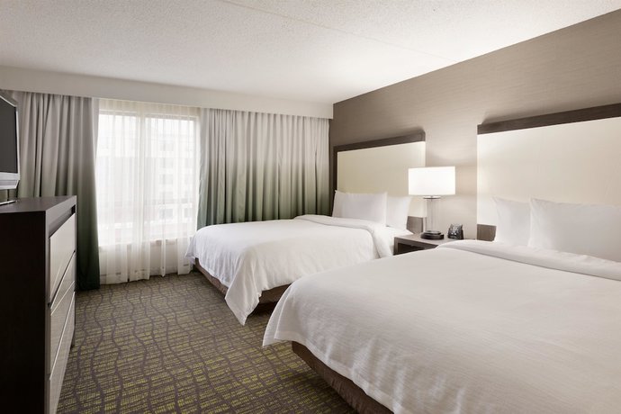Imagen de la habitación del Hotel Embassy Suites by Hilton Newark Wilmington South. Foto 12