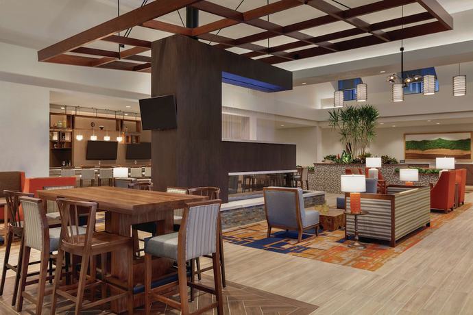 Imagen de los interiores del Hotel Embassy Suites by Hilton South Jordan Salt Lake City. Foto 19