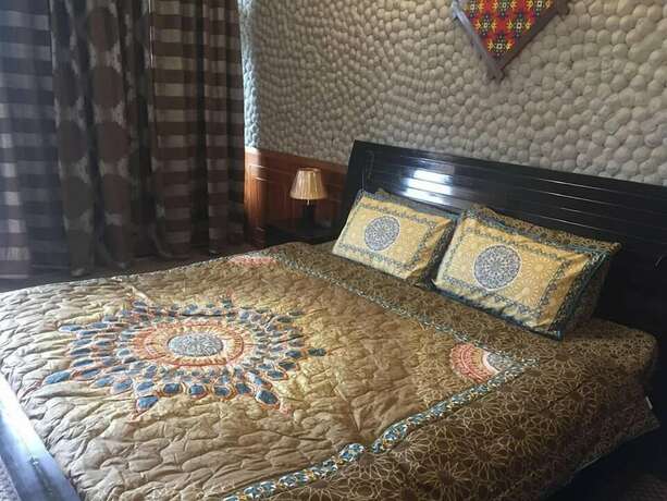 Imagen de la habitación del Hotel Embassy Villa Suites. Foto 19