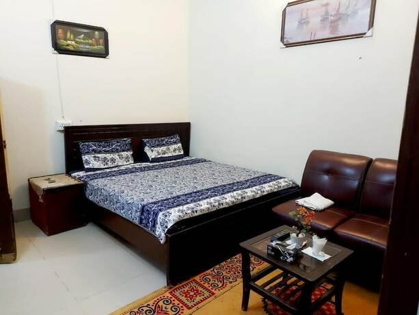 Imagen general del Hotel Embassy inn Guest House Hyderabad. Foto 8