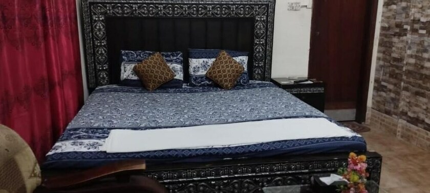 Imagen general del Hotel Embassy inn Guest House Hyderabad. Foto 11