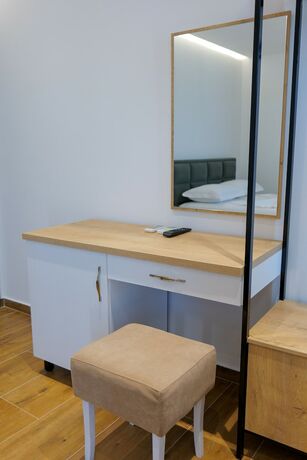 Imagen de la habitación del Hotel Emblem. Foto 11
