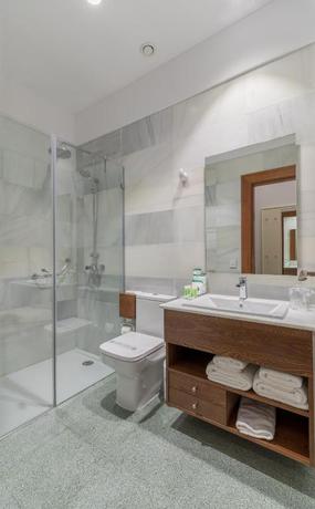 Imagen de la habitación del Hotel Emblemático Holiday Time. Foto 6