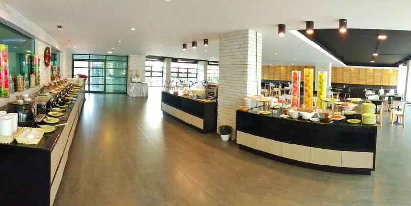 Imagen general del Hotel Embryo. Foto 11