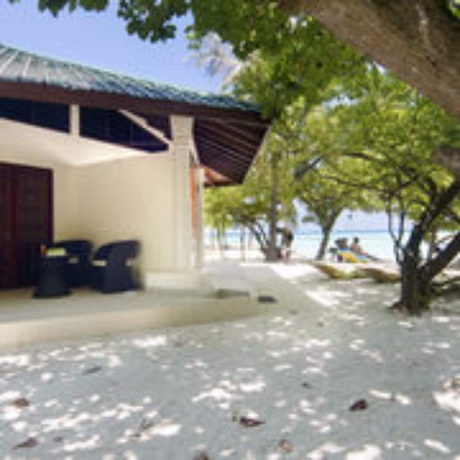 Imagen de la habitación del Hotel Embudu Village. Foto 9