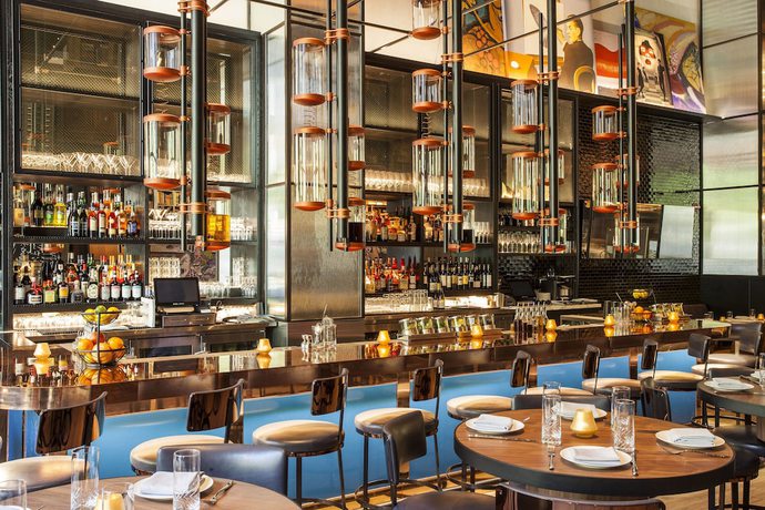 Imagen del bar/restaurante del Hotel Emc2, Autograph Collection. Foto 4