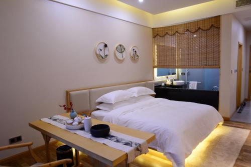 Imagen de la habitación del Hotel Emeis Van Stars Mountain Lodge. Foto 5