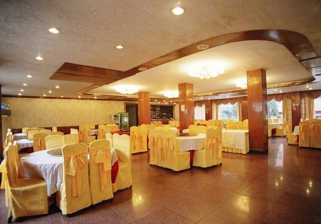 Imagen general del Hotel Emeishan. Foto 2