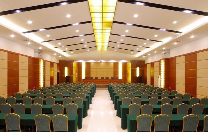 Imagen general del Hotel Emeishan. Foto 4