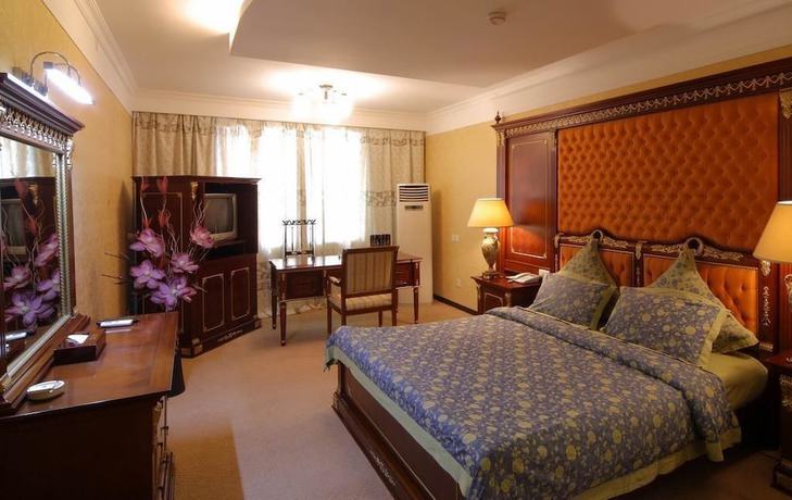 Imagen de la habitación del Hotel Emeishan. Foto 7