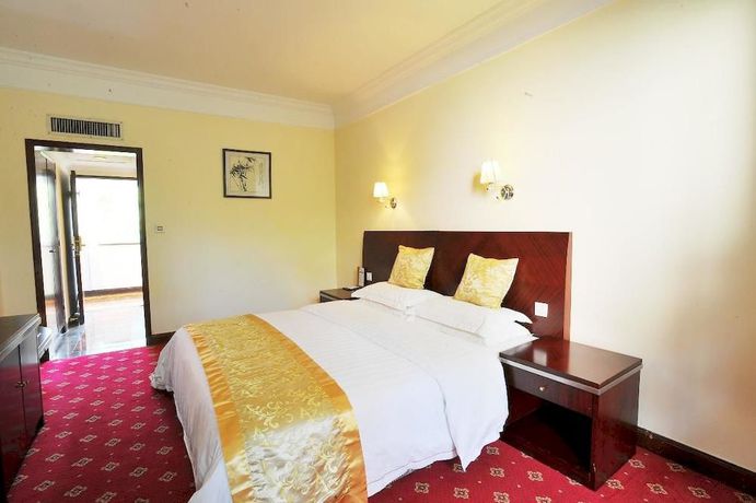 Imagen de la habitación del Hotel Emeishan Grand. Foto 5