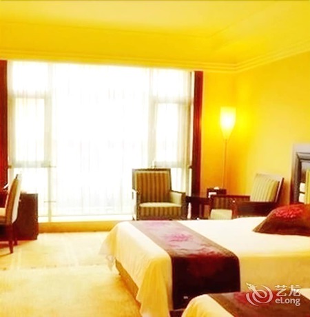 Imagen de la habitación del Hotel Emeishan Huasheng Hotel. Foto 4