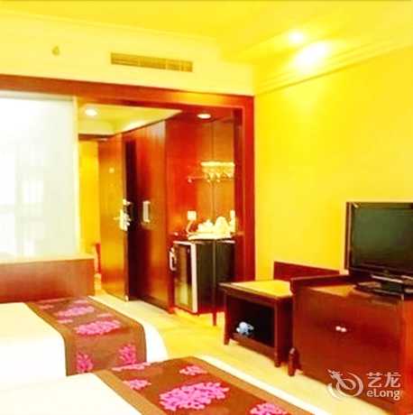Imagen de la habitación del Hotel Emeishan Huasheng Hotel. Foto 9