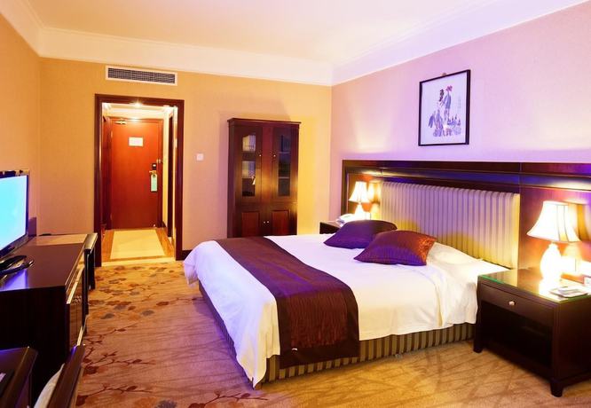 Imagen de la habitación del Hotel Emeishan Huasheng Hotel. Foto 10