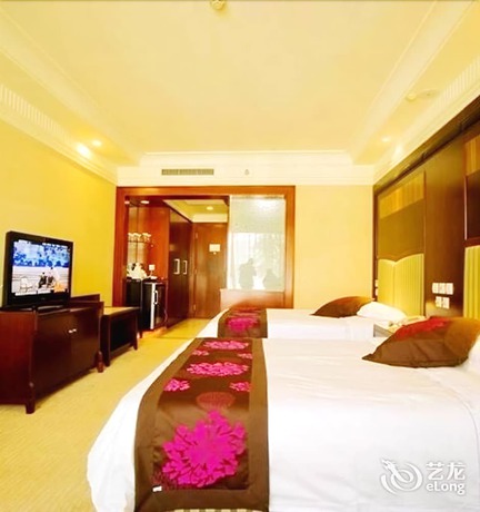 Imagen de la habitación del Hotel Emeishan Huasheng Hotel. Foto 12