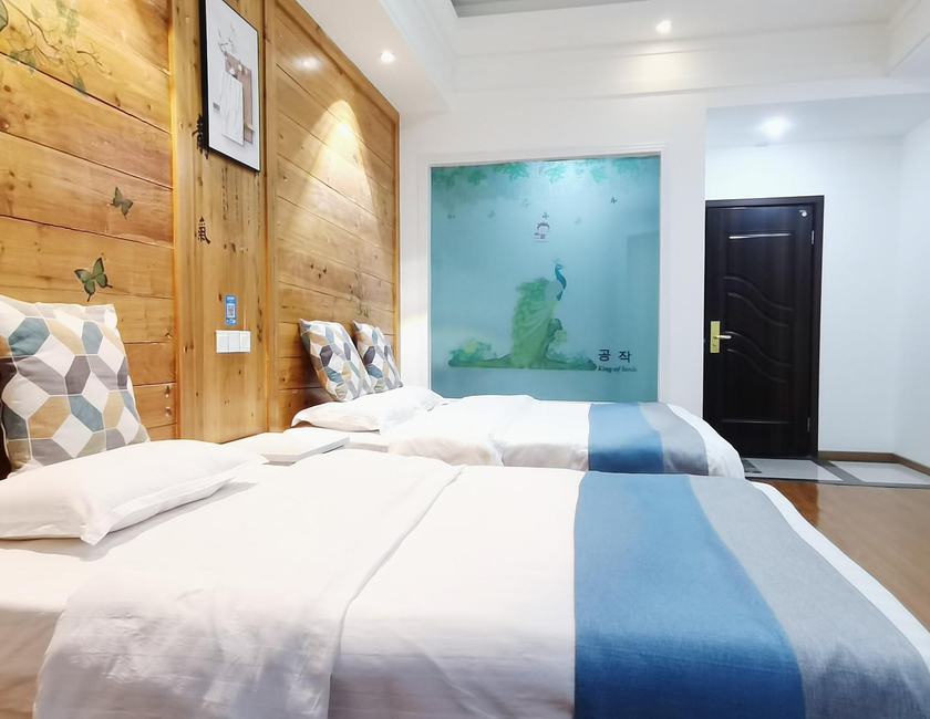 Imagen general del Hotel Emeishan Moon Bay. Foto 1