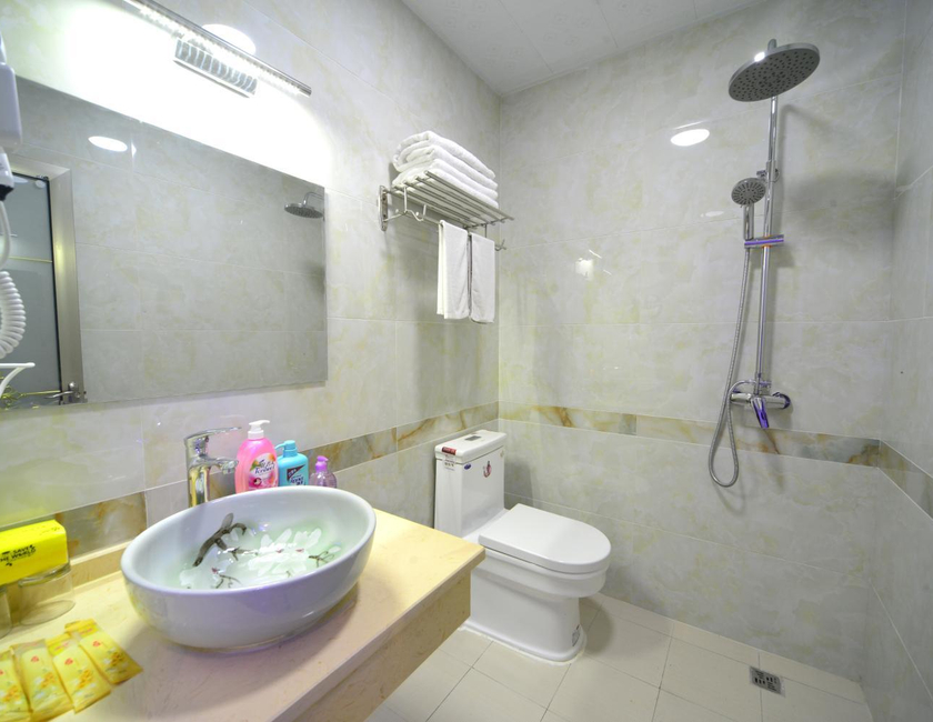 Imagen general del Hotel Emeishan Moon Bay. Foto 5