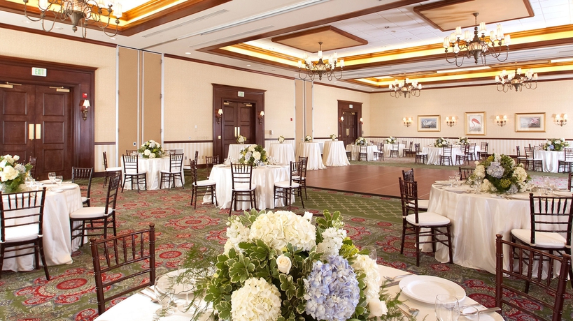 Imagen del bar/restaurante del Hotel Emeline. Foto 2