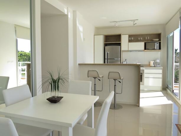 Imagen general del Hotel Emerald Apartments. Foto 8