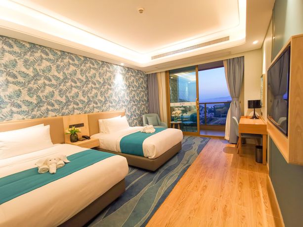 Imagen de la habitación del Hotel Emerald Bay Fuxian Lake. Foto 7