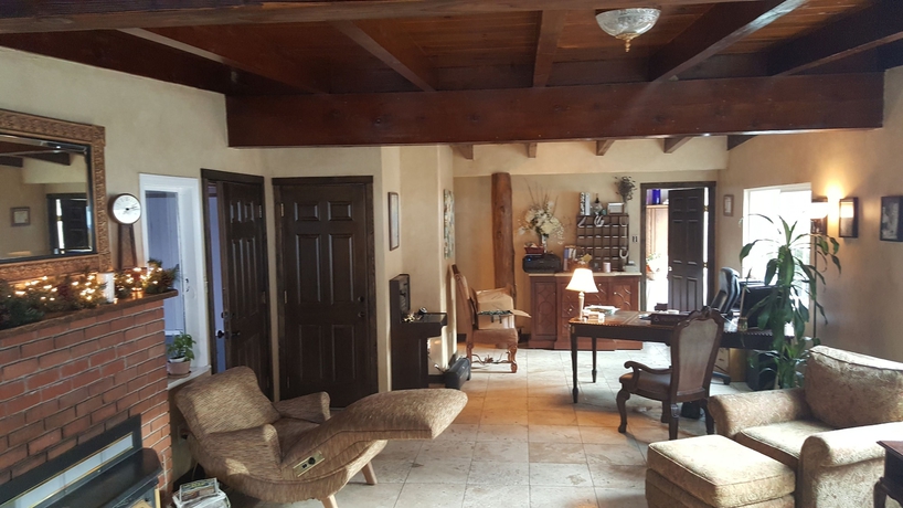 Imagen de los interiores del Hotel Emerald Bay Lodge. Foto 18