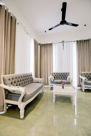 Imagen general del Hotel Emerald Bay Resort Mirissa. Foto 13