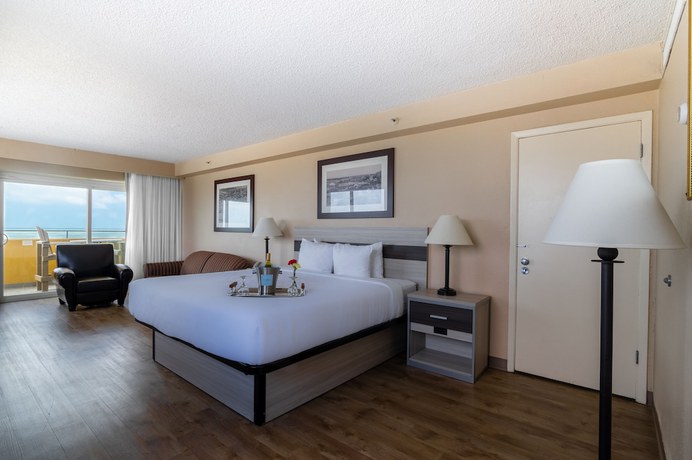 Imagen de la habitación del Hotel Emerald Beach. Foto 10