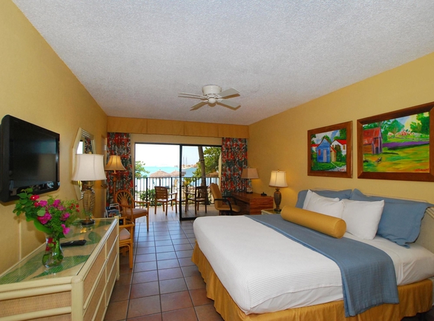 Imagen de la habitación del Hotel Emerald Beach Resort. Foto 11