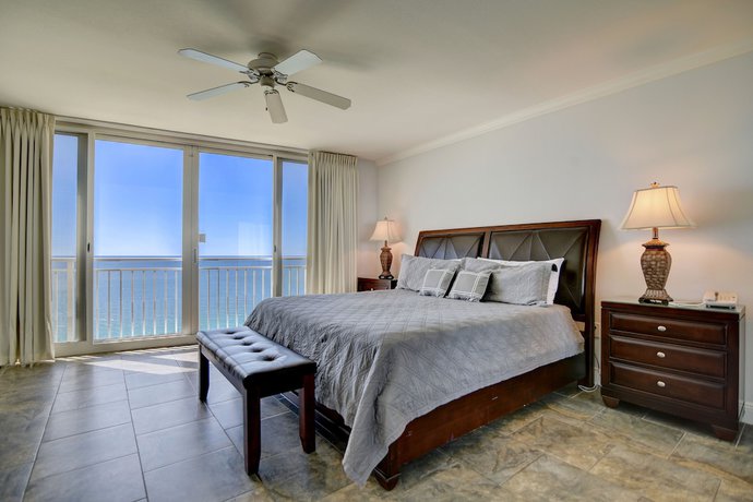 Imagen de la habitación del Hotel Emerald Beach Resort by Southern Vacation Rentals. Foto 12