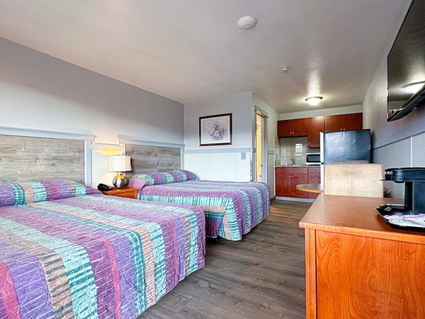 Imagen de la habitación del Hotel Emerald Best Motel Edmonds. Foto 3