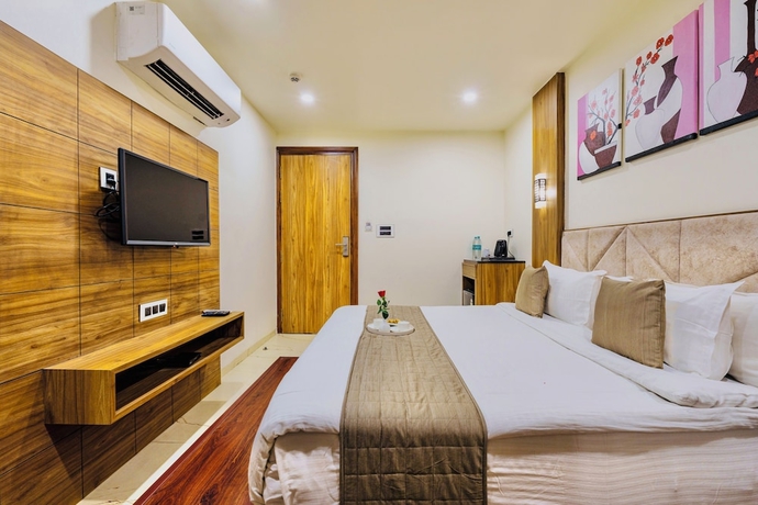 Imagen de la habitación del Hotel Emerald, Bhopal. Foto 8