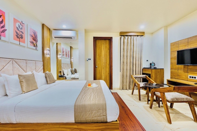 Imagen de la habitación del Hotel Emerald, Bhopal. Foto 11