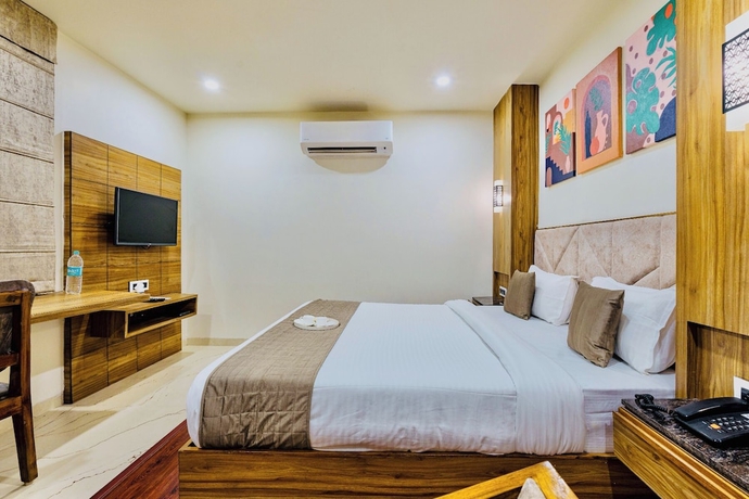 Imagen de la habitación del Hotel Emerald, Bhopal. Foto 12