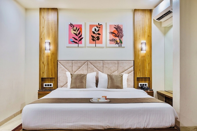 Imagen de la habitación del Hotel Emerald, Bhopal. Foto 14