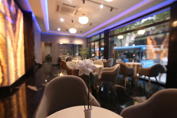 Imagen de los interiores del Hotel Emerald Boutique, Tirana. Foto 13
