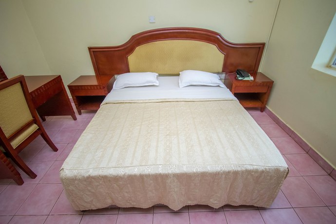Imagen de la habitación del Hotel Emerald, Bwaise. Foto 3