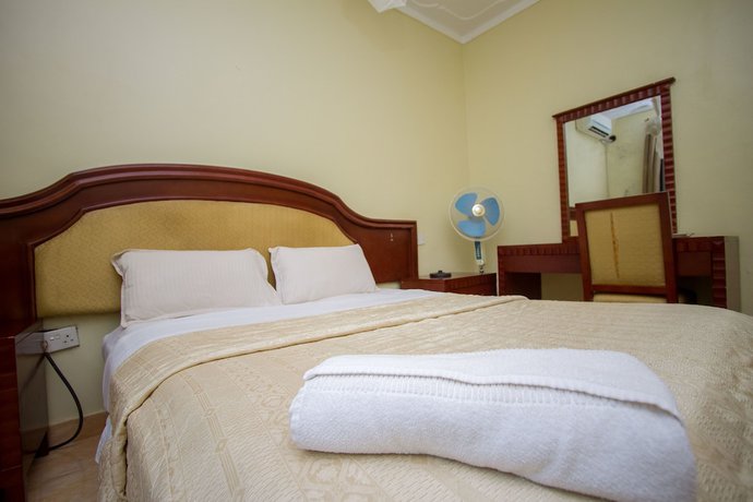 Imagen de la habitación del Hotel Emerald, Bwaise. Foto 13