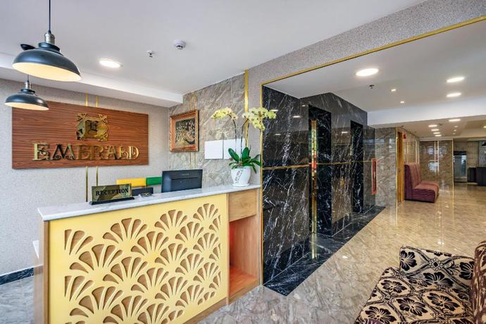 Imagen general del Hotel Emerald Central. Foto 5