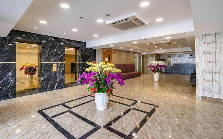 Imagen general del Hotel Emerald Central. Foto 6