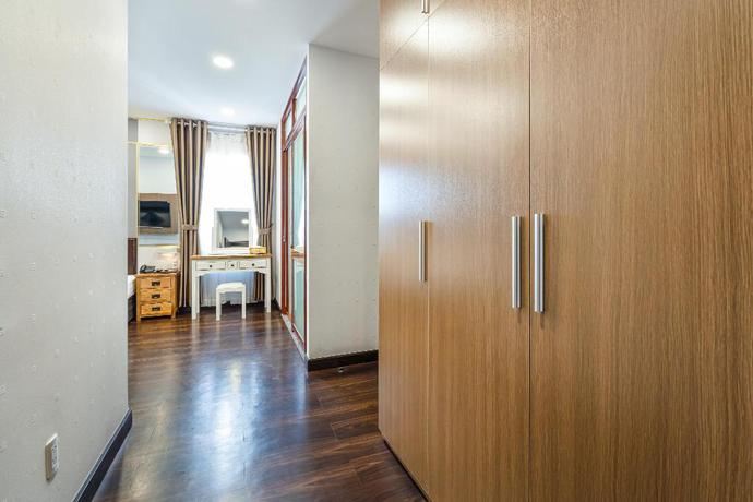 Imagen general del Hotel Emerald Central. Foto 7