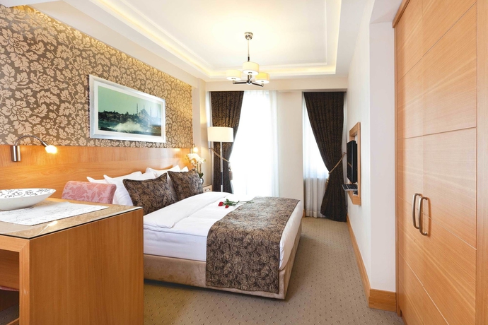 Imagen de la habitación del Hotel Emerald, Estambul. Foto 8