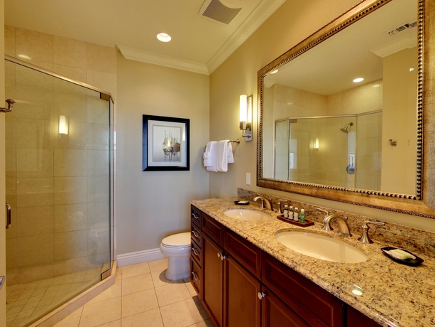 Imagen de la habitación del Hotel Emerald Grande At Harborwalk Village. Foto 5