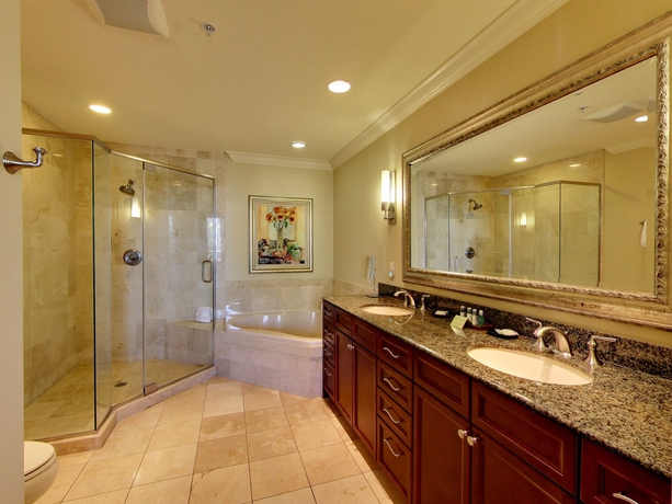 Imagen de la habitación del Hotel Emerald Grande At Harborwalk Village. Foto 7